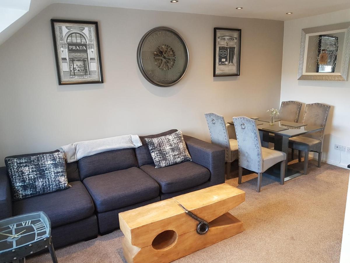 Bowness On Windermere, Lovely Apartment For 4 With Parking Exterior foto