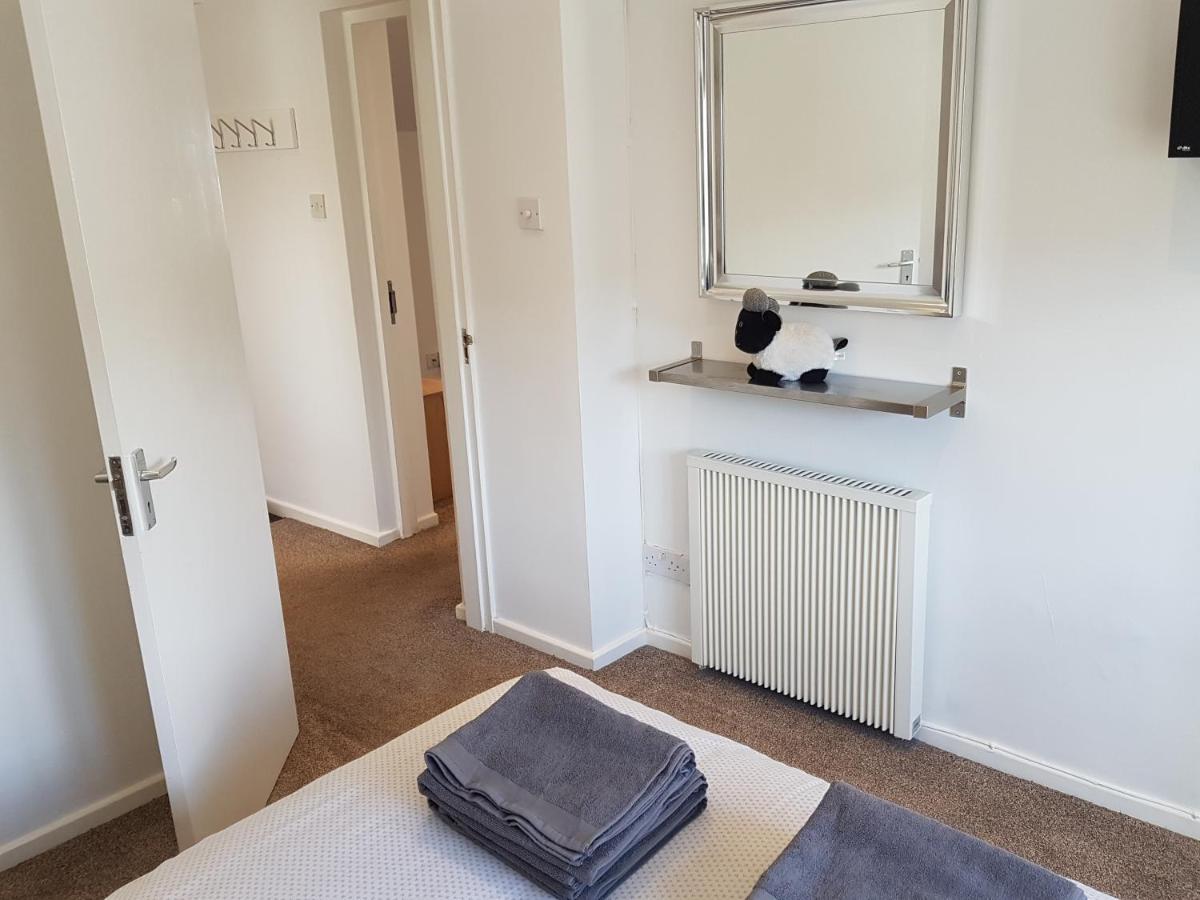 Bowness On Windermere, Lovely Apartment For 4 With Parking Exterior foto